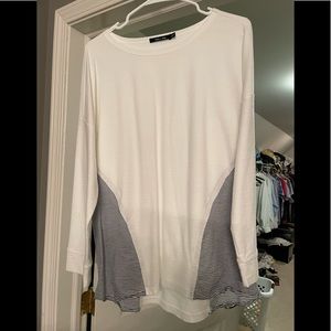 Doe and Rae long sleeve white and blue strip tunic